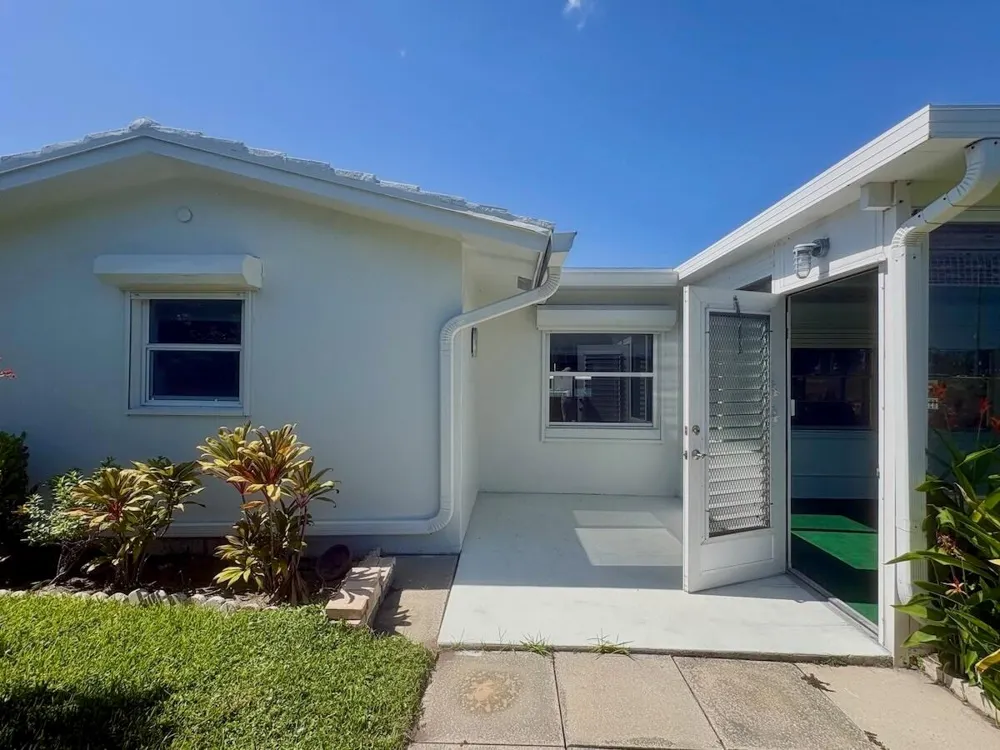 1590 SW 14TH AVENUE Boynton Beach, FL 33426