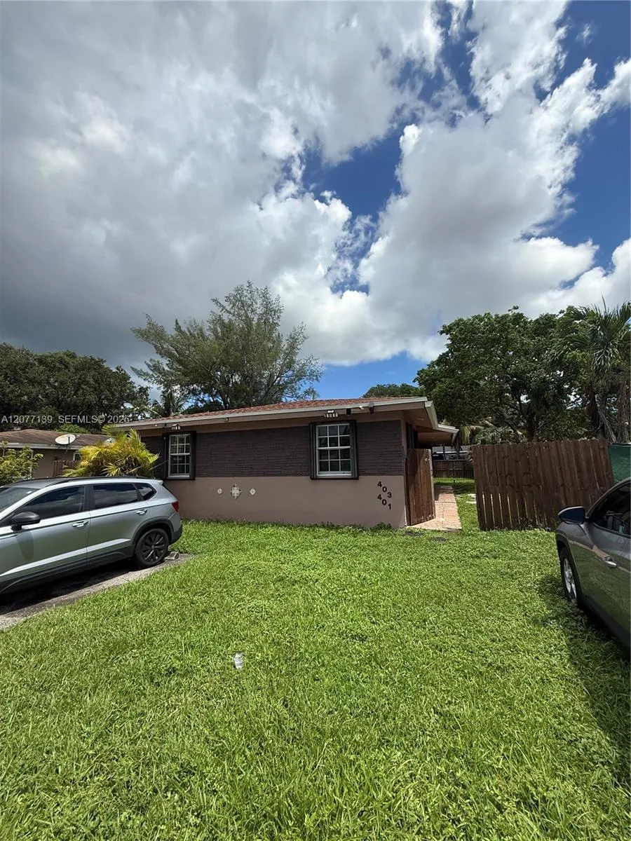 401 SW 4th terrace #403 Hallandale Beach, FL 33009
