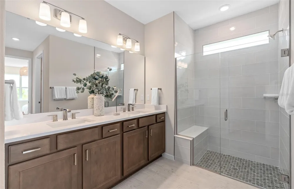 1167 CROWNING RIDGE WAY Minneola, FL 34715