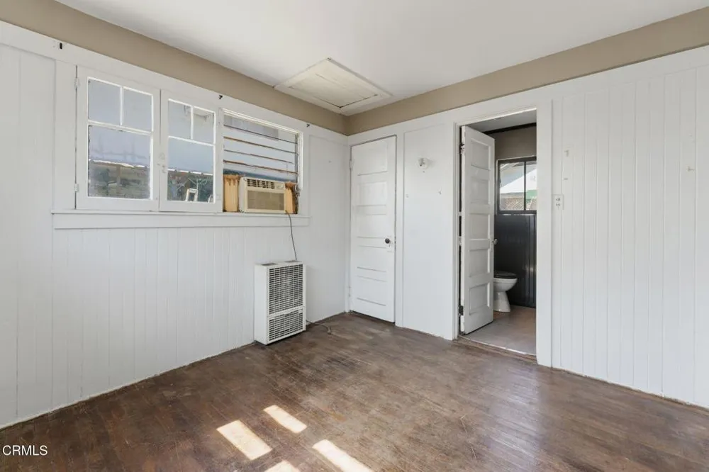 79 W Villa Street Pasadena, CA 91103