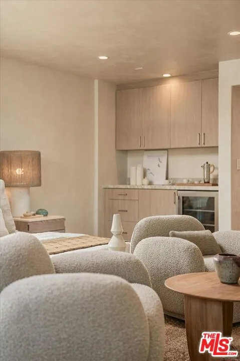 18 Voyage Street Marina del Rey, CA 90292