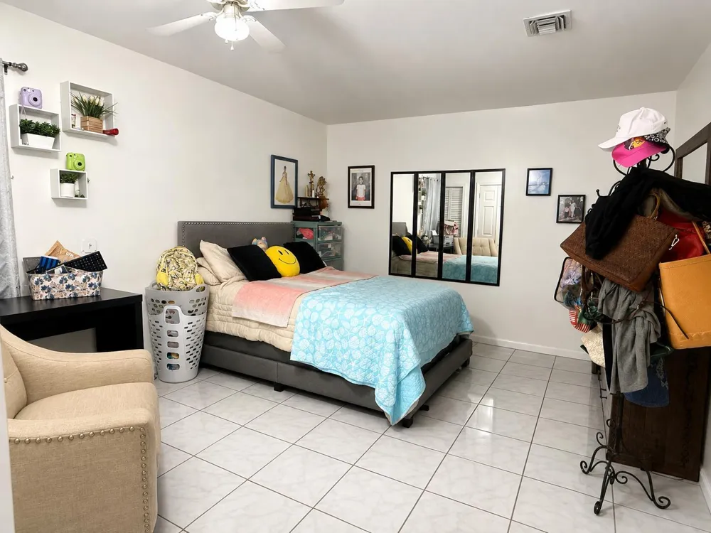 821 Hampton Road West Palm Beach, FL 33405
