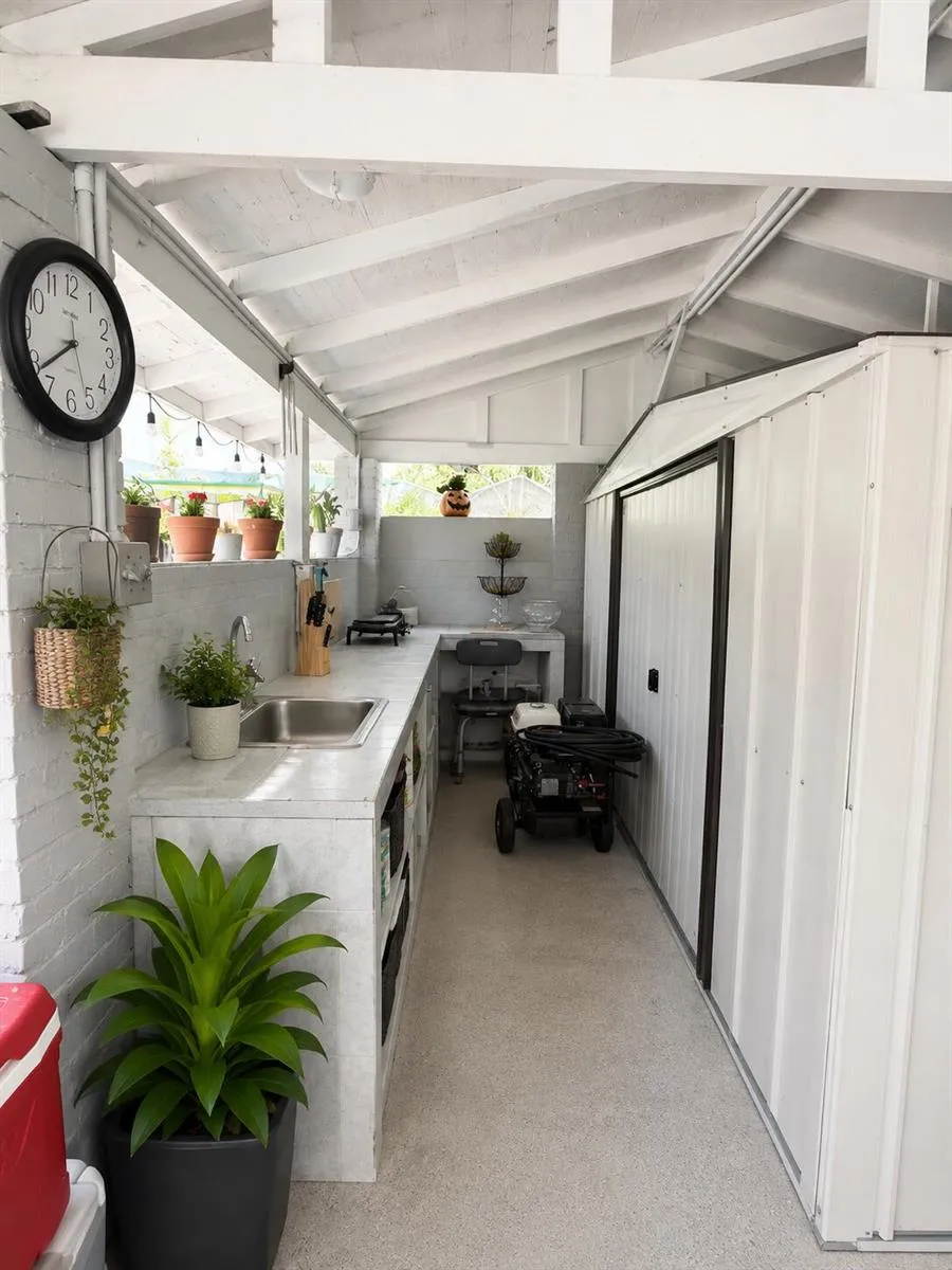 821 Hampton Road West Palm Beach, FL 33405