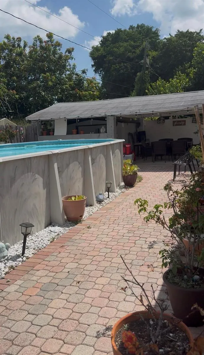 821 Hampton Road West Palm Beach, FL 33405