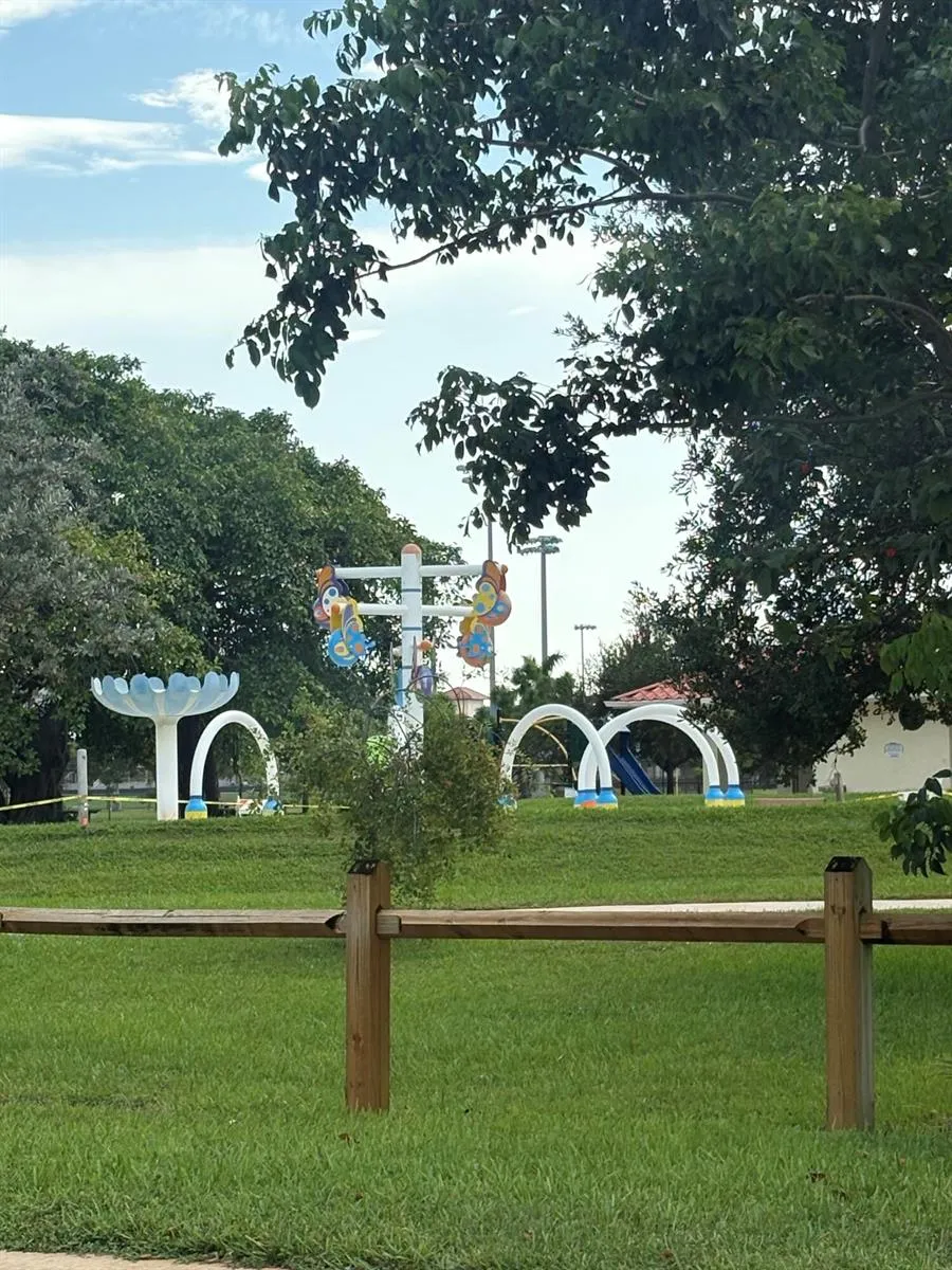 821 Hampton Road West Palm Beach, FL 33405