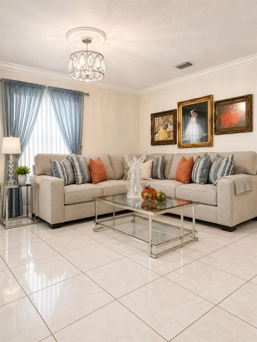 821 Hampton Road West Palm Beach, FL 33405