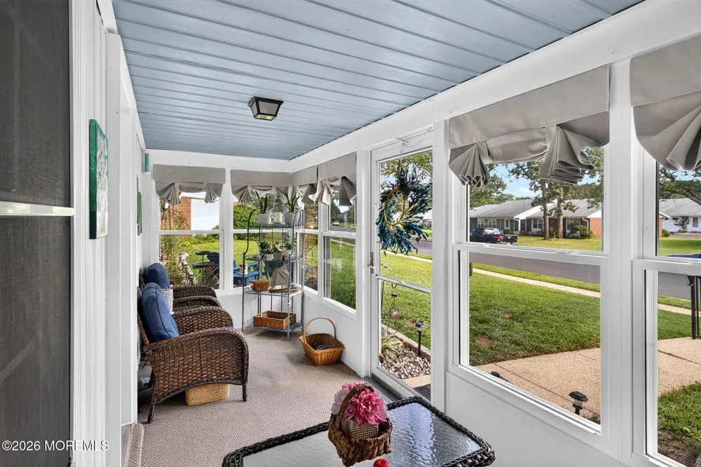 976 Aberdeen Drive Lakewood, NJ 08701