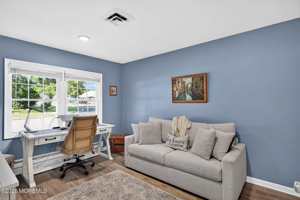976 Aberdeen Drive Lakewood, NJ 08701