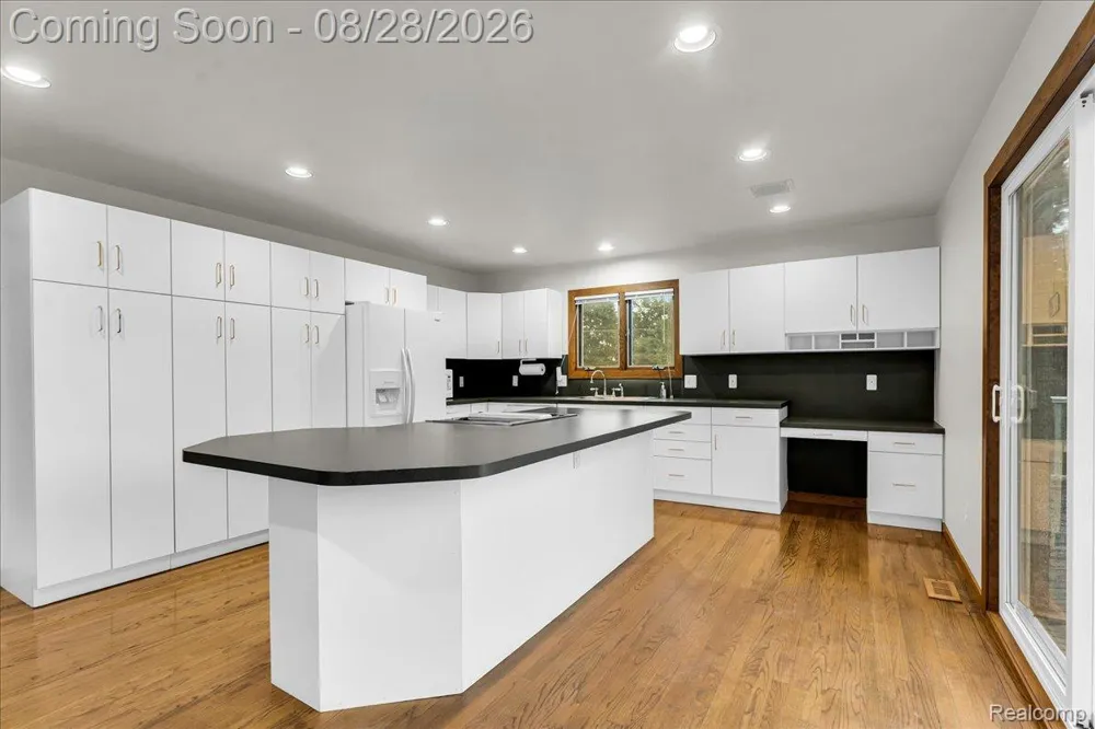 3080 Davisburg Road Rose Township, MI 48350