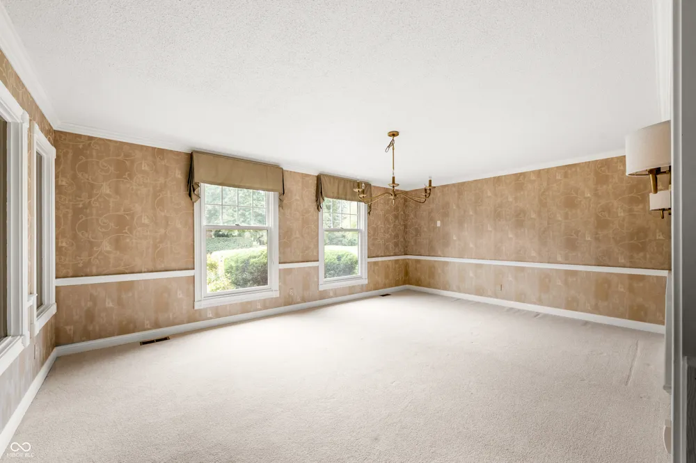 604 Mesa Road Muncie, IN 47304