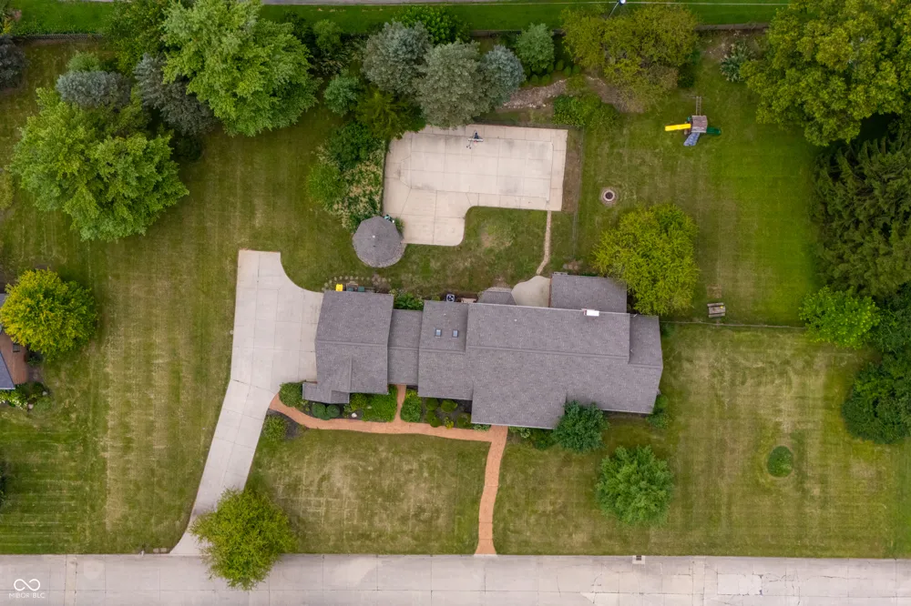604 Mesa Road Muncie, IN 47304