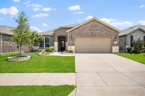 7712 Monument Drive