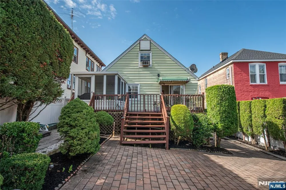 1456 76th Street North Bergen, NJ 07047