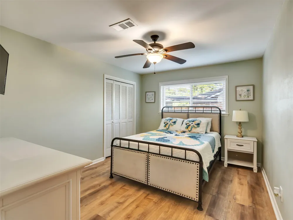 314 Coke Lane Alvin, TX 77511