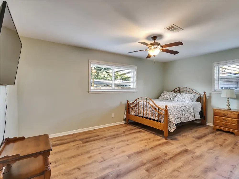 314 Coke Lane Alvin, TX 77511