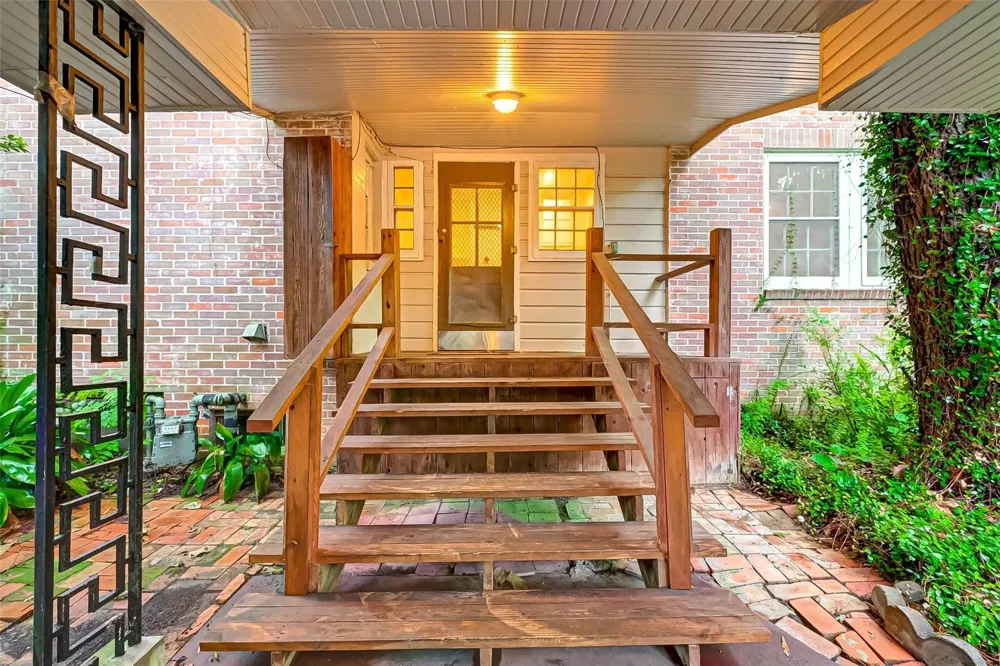 4628 Roseneath Drive Houston, TX 77021