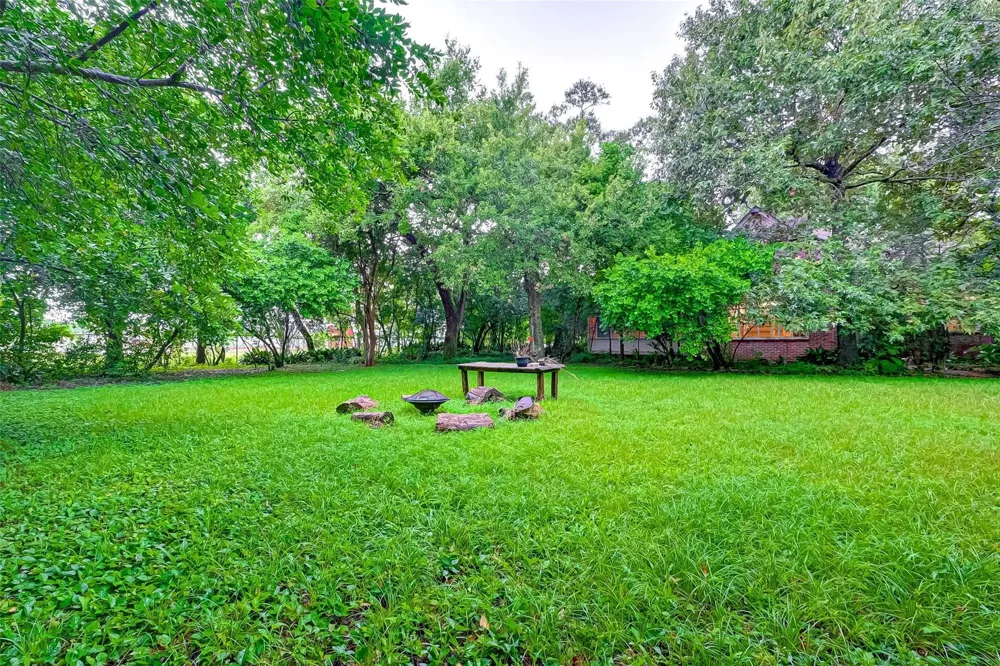 4628 Roseneath Drive Houston, TX 77021