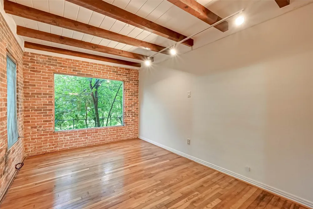 4628 Roseneath Drive Houston, TX 77021