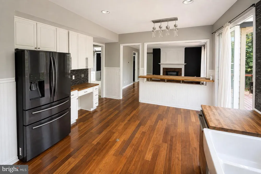 11 EASTWICK DRIVE Gibbsboro, NJ 08026