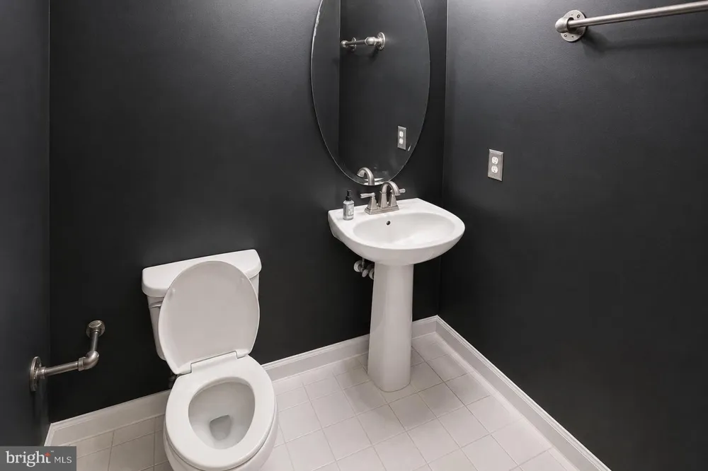 11 EASTWICK DRIVE Gibbsboro, NJ 08026