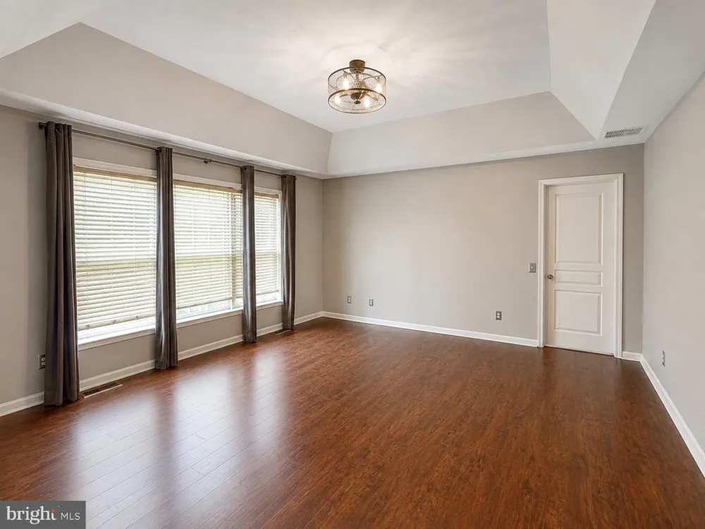 11 EASTWICK DRIVE Gibbsboro, NJ 08026