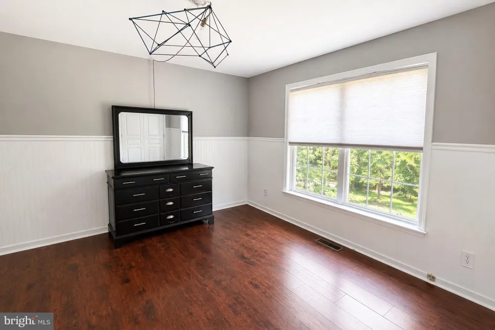 11 EASTWICK DRIVE Gibbsboro, NJ 08026