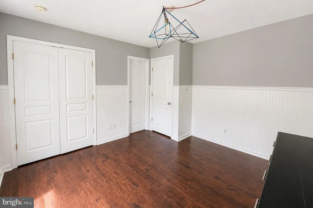 11 EASTWICK DRIVE Gibbsboro, NJ 08026