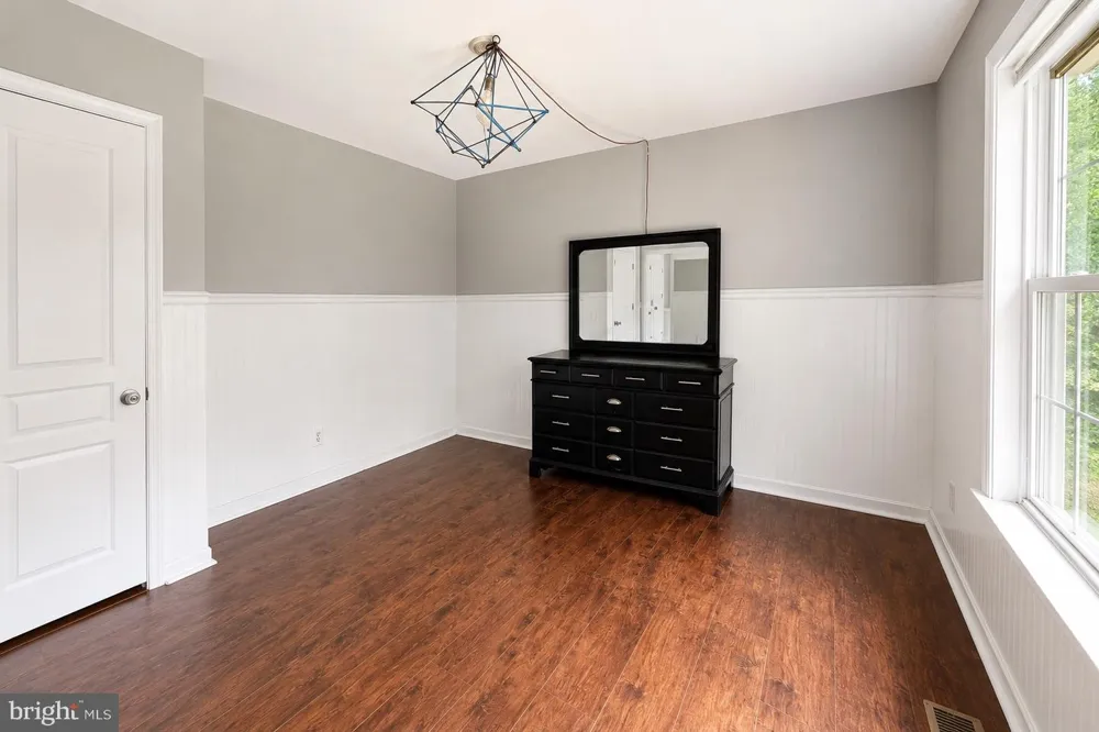 11 EASTWICK DRIVE Gibbsboro, NJ 08026