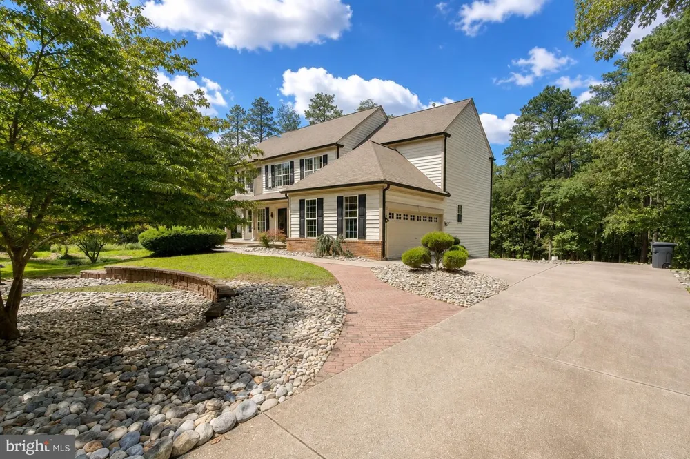 11 EASTWICK DRIVE Gibbsboro, NJ 08026