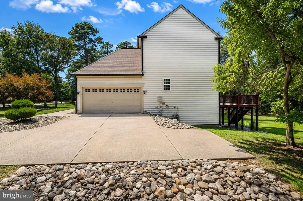 11 EASTWICK DRIVE Gibbsboro, NJ 08026