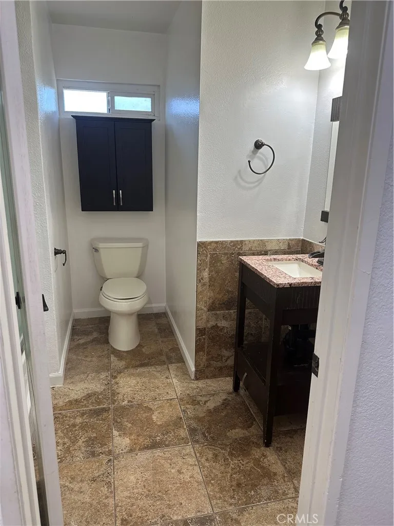 832 S Rexford Rialto, CA 92376