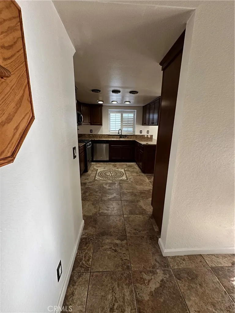 832 S Rexford Rialto, CA 92376