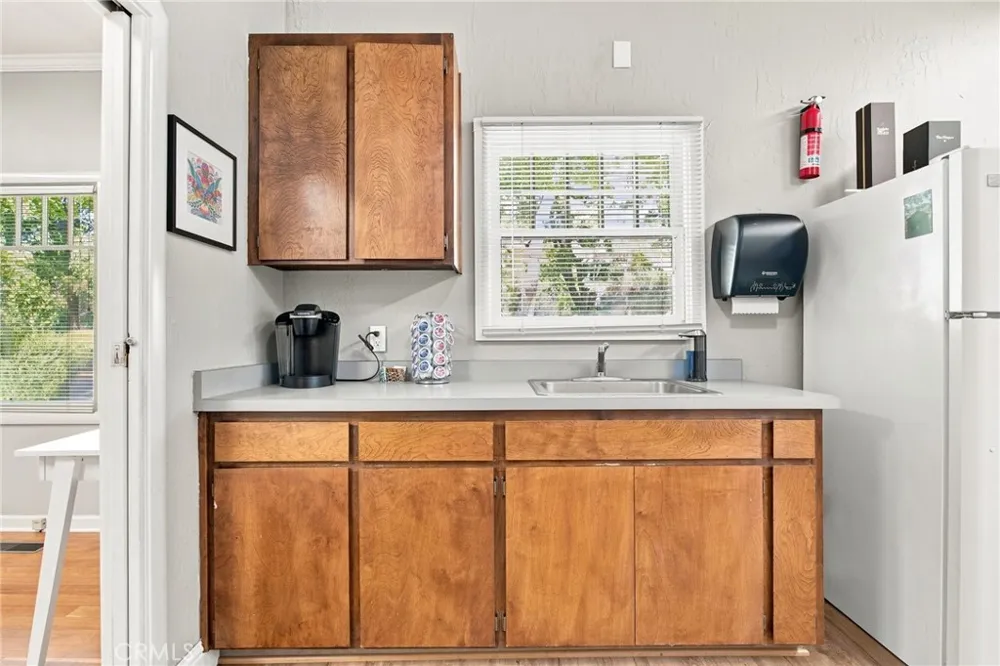 1361 Esplanade Chico, CA 95926