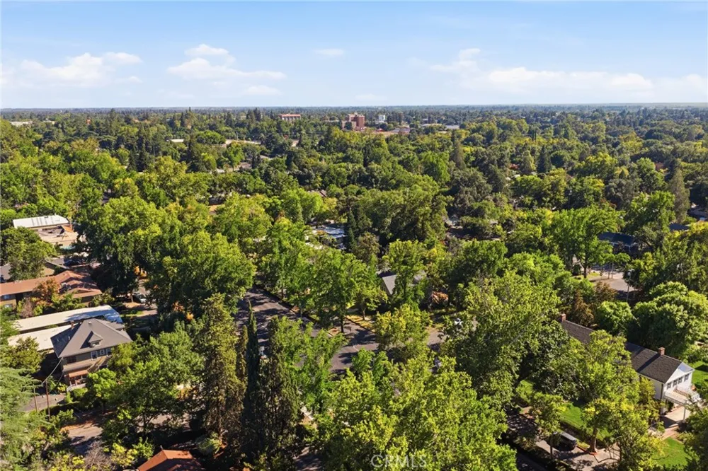 1361 Esplanade Chico, CA 95926