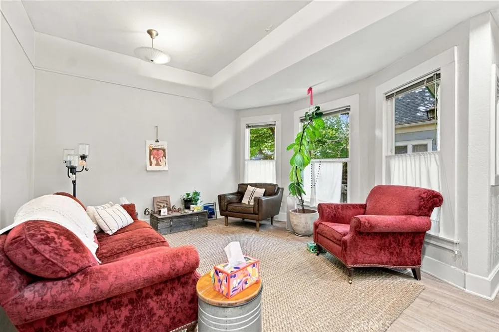 1361 Esplanade Chico, CA 95926