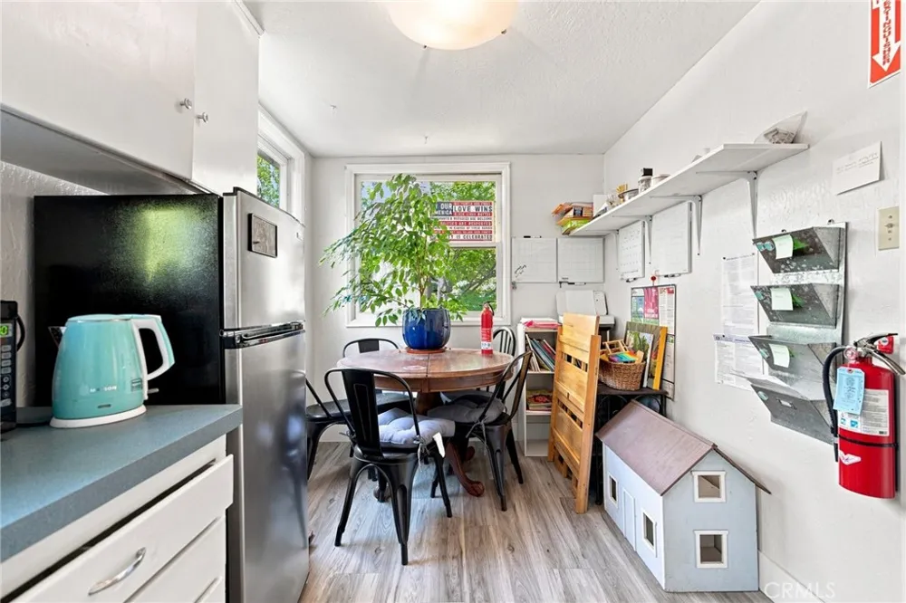 1361 Esplanade Chico, CA 95926