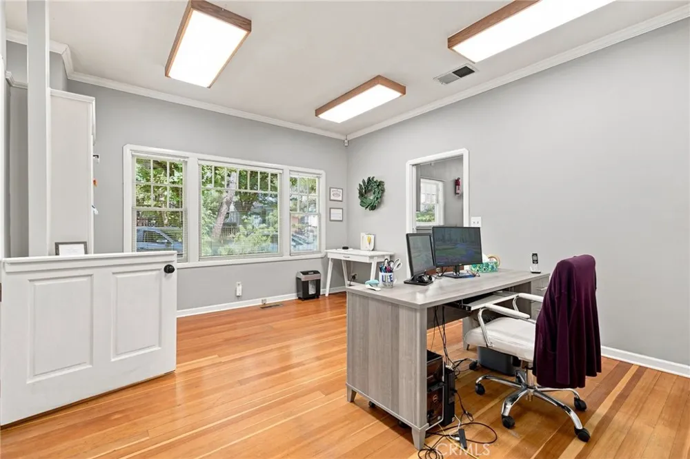 1361 Esplanade Chico, CA 95926