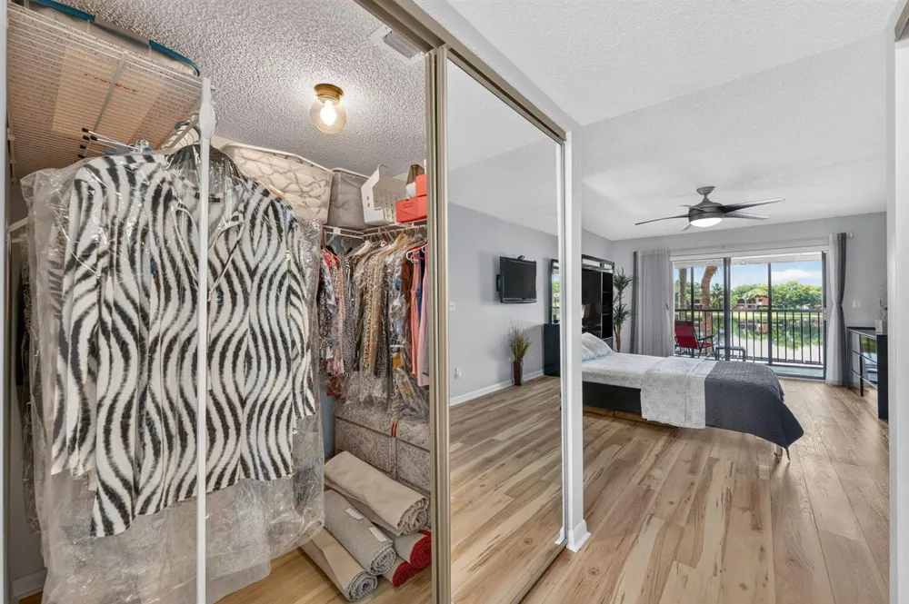 1648 CORAL AVENUE North Lauderdale, FL 33068