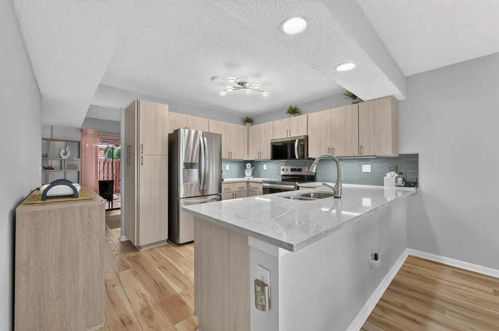 1648 CORAL AVENUE North Lauderdale, FL 33068
