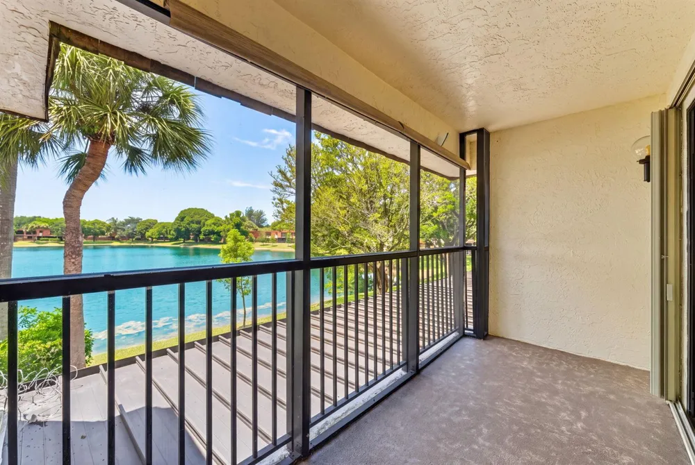 1648 CORAL AVENUE North Lauderdale, FL 33068