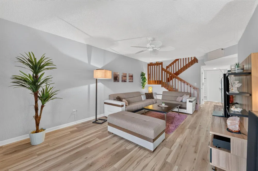 1648 CORAL AVENUE North Lauderdale, FL 33068