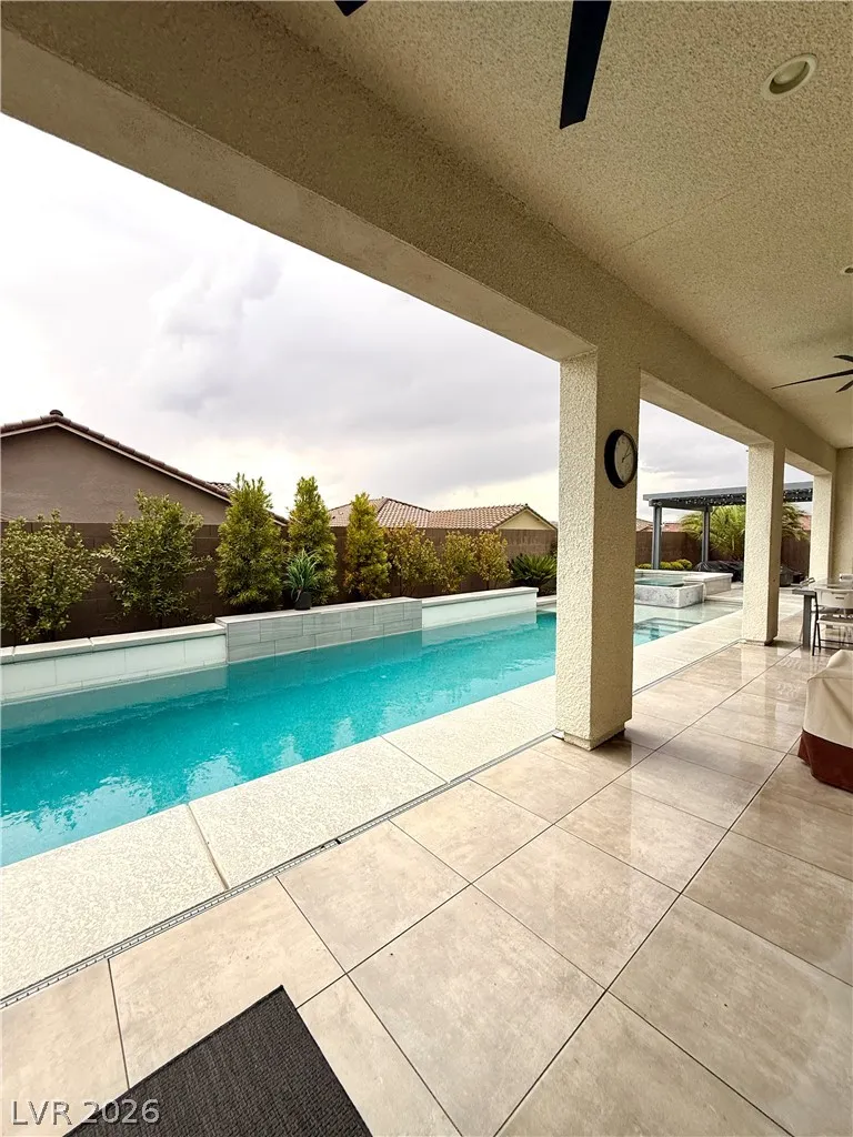 2527 Strathmill Avenue Henderson, NV 89044