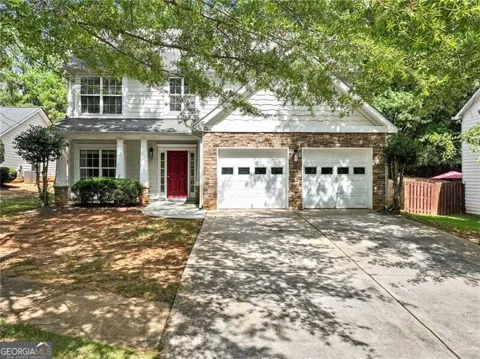412 Eglington TRL