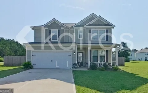 306 Silver Maple LN
