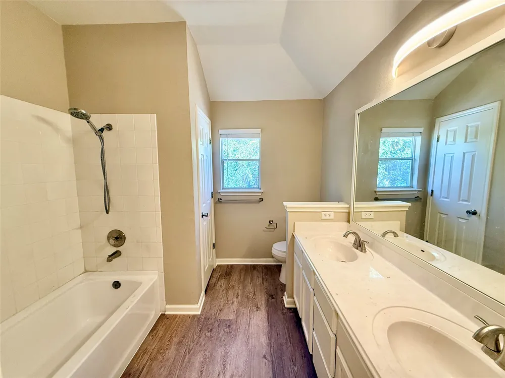 170 Riley Cove Kyle, TX 78640