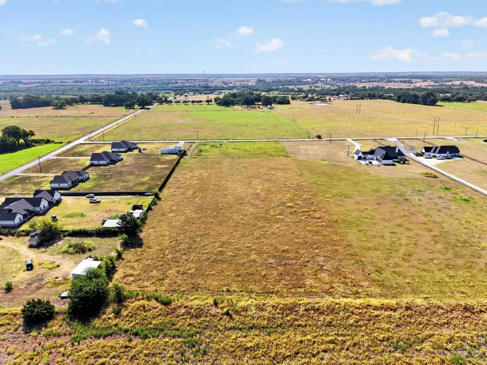Almand Road Palmer, TX 75152