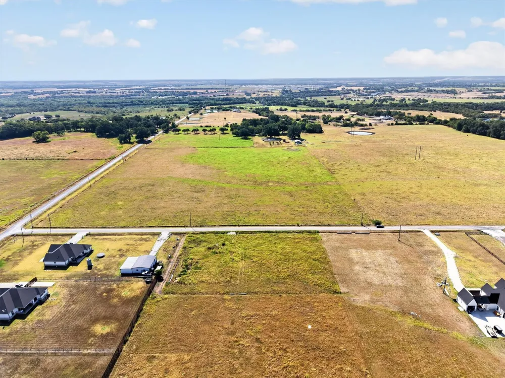 Almand Road Palmer, TX 75152