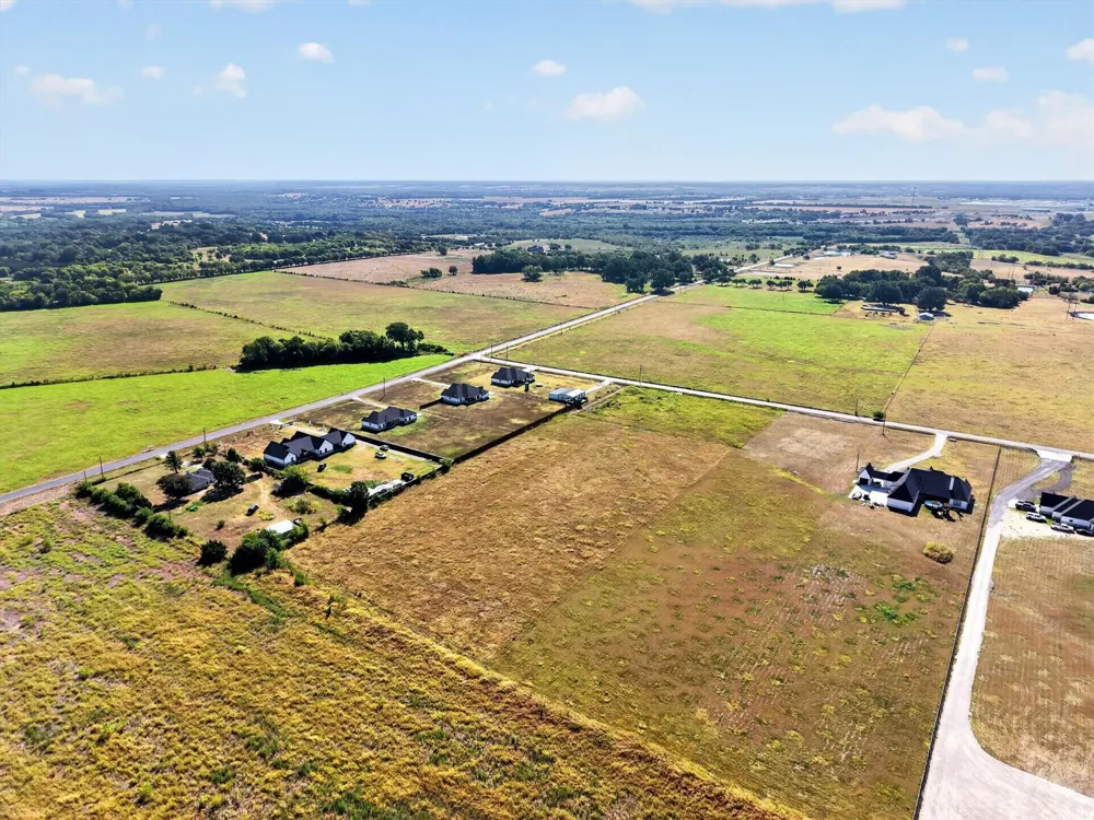 Almand Road Palmer, TX 75152