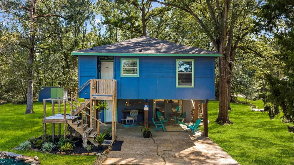 20 Oak Tree Drive Point Blank, TX 77364
