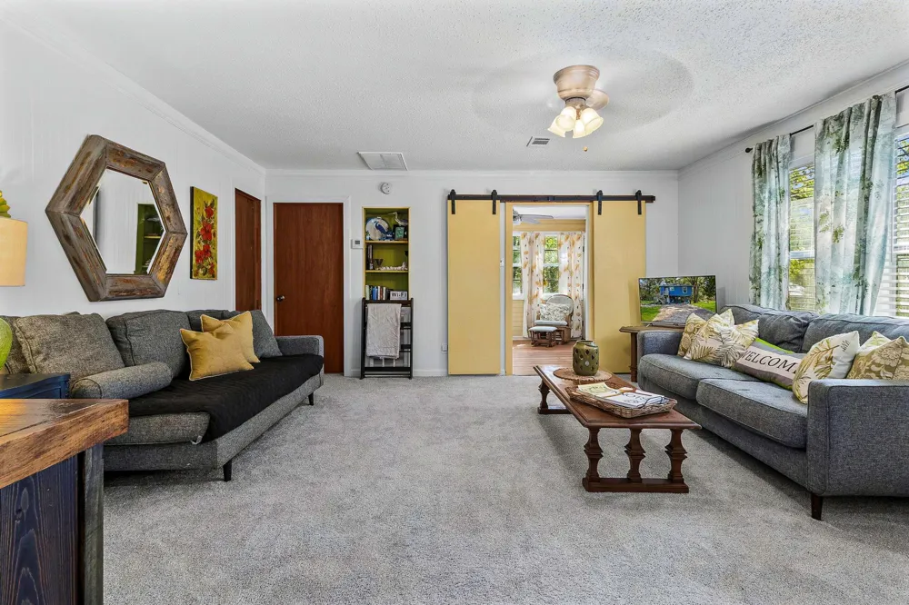 20 Oak Tree Drive Point Blank, TX 77364